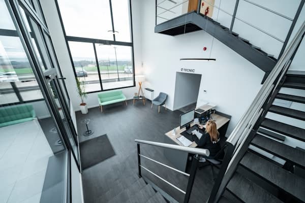 Office reception AMAPAD use case